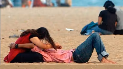 மெரினா பீச்சில் கண்ட இடத்தில் கை வைத்து அத்துமீறிய காதல் ஜோடி.. தட்டிக்கேட்ட வக்கீல்களுக்கு மண்டையில் 5 தையல்