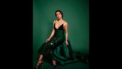 சமந்தாவை மீட்ட வருண் தவான்..மெல்லிய புன்னகையால் நன்றி சொன்ன நாயகி