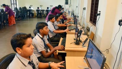 കൈറ്റിന്റെ ഇ-ലാംഗ്വേജ് ലാബുകള് എല്ലാ ഭാഷകളിലും സജ്ജമാക്കും: പൊതുവിദ്യാഭ്യാസ വകുപ്പ് മന്ത്രി