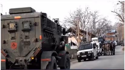 সিআরপিএফ জওয়ান খুনে জড়িত জঙ্গি গ্রেফতার, বড় সাফল্য কাশ্মীর পুলিশের