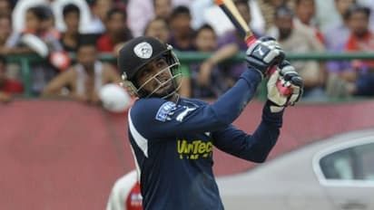 రిటైర్మెంట్ ప్రకటించిన డెక్కన్ ఛార్జర్స్ మాజీ క్రికెటర్ రవితేజ... హైదరాబాద్ కెప్టెన్గా...