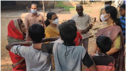 അപ്രതീക്ഷിതമായി മന്ത്രി എത്തി, ഓടിയെത്തിയ കുരുന്നുകൾക്ക് ഒരേ ഒരാവശ്യം; ക്ഷണ നിമിഷത്തിൽ നടപ്പാക്കി വീണ ജോർജ്