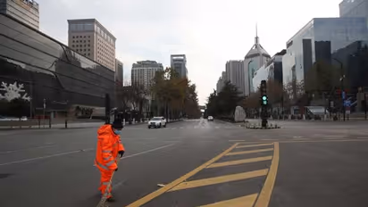 சீனாவில் மீண்டும் கோரத்தாண்டவம் ஆடும் கொரோனா.. கடும் ஊரடங்கு அமல்.. பீதியில் உலக நாடுகள்..!