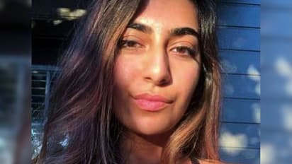 সঙ্গমের মাঝেই ঘাড়ে যুবতীর ছুরিকাঘাত - ইরানি জেনারেলের মৃত্যুর ভয়ঙ্কর প্রতিশোধ, দেখুন