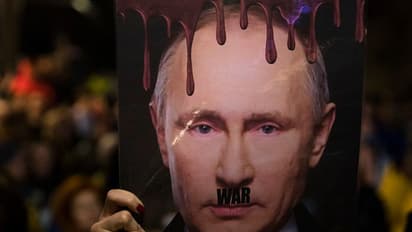 War Criminal: പുടിനെ യുദ്ധക്കുറ്റവാളിയായി പ്രഖ്യാപിച്ച് യുഎസ്; സെനറ്റ് പ്രഖ്യാപനം ഐക്യകണ്ഠേന