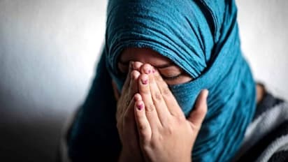 दिल दहला देगी हैवानियत: आरोपी ने पहले अपना हाथ काटकर खून से भरी लड़की की मांग, फिर 6 घंटे तक करता रहा रेप