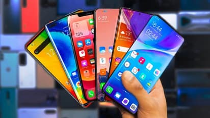 Holi पर Offers की बरसात! मिल रहा इन Smartphone पर ताबड़तोड़ डिस्काउंट्स, Deals जान खरीदने का करेगा मन