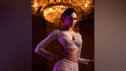 மிஸ் வேர்ல்ட் 2021-ல் முதல் 13 இடத்தில் மானசா வாரணாசி..ட்ரெண்டாகும்  மிஸ் இந்திய அழகியின் உடை