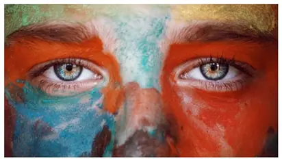 Holi 2022: Do's and Dont's to protect your eyes from Holi colours