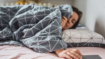 Pros and cons of afternoon naps you should know