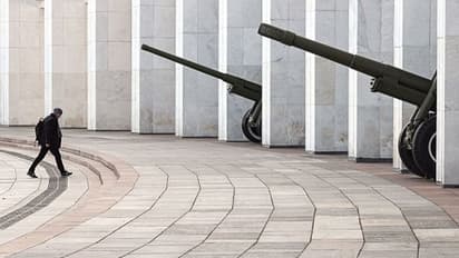 Ukrainian ambush on Russian tanks: Ukraine’s tractors ‘lethal’ weapon against invasion