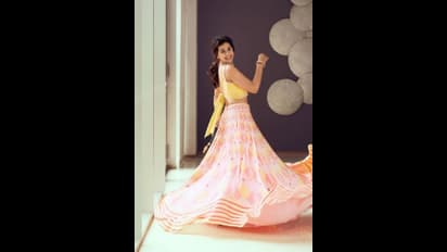 சைலன்டா எங்கேஜ் முடித்த நட்ஷத்திர ஜோடிகள்..டார்லிங் நாயகிக்கு விரைவில் டும்டும் டும்