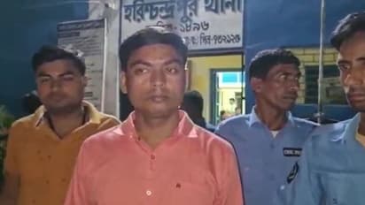 বন্যাত্রাণে ৭৬ লক্ষ টাকা তছরুপের অভিযোগ, গভীর রাতে থানায় আত্মসমর্পণ তৃণমূল নেতার