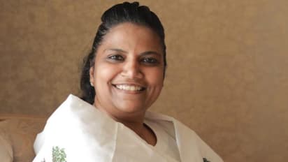 രാഹുൽ ​ഗാന്ധിയെ അയോ​ഗ്യനാക്കിയ നടപടി; രാജ്യത്തിന്റെ വിവിധ ഭാ​ഗങ്ങളിൽ പ്രതിഷേധം തുടരുകയാണെന്ന് ജെബി മേത്തർ എംപി