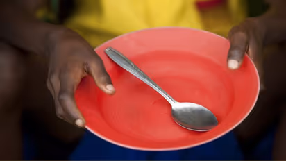 जब 2 दिन भूखा रहने के बाद राजा के बेटे को समझ में आ गया जिंदगी का असली सच