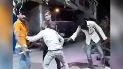 ഹോളി ആഘോഷിക്കുന്നതിനിടെ മദ്യലഹരിയിൽ സ്വയം നെഞ്ചിൽ കത്തികൊണ്ട് കുത്തി, യുവാവിന് ദാരുണാന്ത്യം