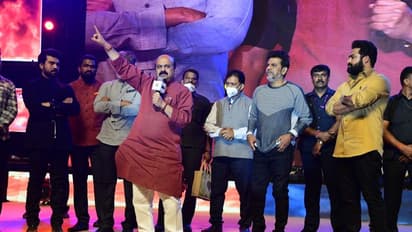 RRR ಸಿನಿಮಾ ಪ್ರಿ ರಿಲೀಸ್ ಕಾರ್ಯಕ್ರಮ, ಸ್ವಾತಂತ್ರ್ಯ ಹೋರಾಟದ ಸತ್ಯ ಹೊರಬರಬೇಕು: ಬೊಮ್ಮಾಯಿ!