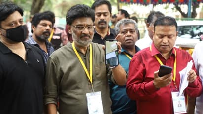 நடிகர் சங்க தேர்தலில் தில்லுமுல்லு... 138 ஓட்டுகள் அதிகமானது எப்படி? - பாக்யராஜ் அணியினர் பரபரப்பு புகார்