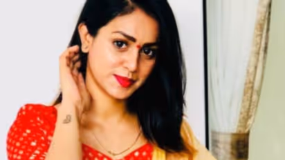 Telugu Actress Gayathri : തെലുങ്ക് നടി ഗായത്രി കാറപകടത്തില്‍ മരിച്ചു