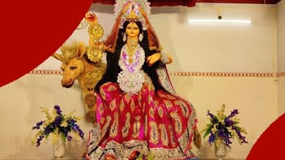 কেন শীতলা অষ্টমীর দিন বাসী খাবার খাওয়া হয়, জেনে নিন এই পুজোর তিথি ও শুভ সময়