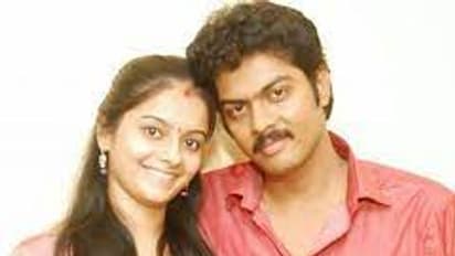 எதிர்நீச்சல் ஹரிப்பிரியா - விக்னேஷ் குமார் விவாகரத்துக்கு இவர் தான் காரணமா?..உண்மையை போட்டுடைத்த நடிகை ..