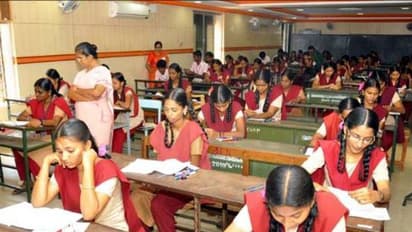 பிளஸ் 1 துணைத்தேர்வுக்கு விண்ணப்பிக்கும் தேதி அறிவிப்பு.. தேர்வு எப்போது..? முழு தகவல்..