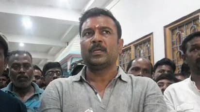 'ঝালদা থানার আইসি এখনও কেন রয়েছেন', কাউন্সলিরের পরিবারের পাশে ঝাড়খণ্ডের প্রাক্তন উপ মুখ্যমন্ত্ৰী