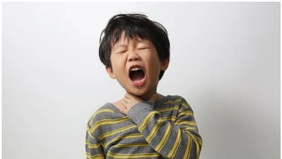 കുഞ്ഞുങ്ങളുടെ തൊണ്ടയില്‍ ഭക്ഷണം കുടുങ്ങിയാല്‍ ചെയ്യേണ്ട കാര്യങ്ങള്‍