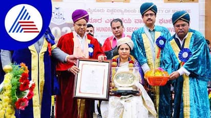ಪುನೀತ್ ರಾಜ್ ಕುಮಾರ್ ಗೆ ಮೈಸೂರು ವಿವಿಯಿಂದ ಡಾಕ್ಟರೇಟ್; ಭಾವುಕರಾದ ಅಶ್ವಿನಿ