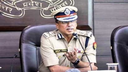 Uttar Pradesh DGP: சொல்வதை கேட்பதே இல்லை... மாநில டி.ஜி.பி. பணிநீக்கம்.. உ.பி. அரசு அதிரடி..!