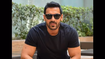 প্রযোজকের কথা শুনে মরে যেতে ইচ্ছে হয়েছিল, অ্যাটাক ছবির প্রমোশনে বললেন জন