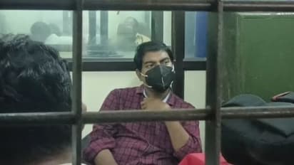 ഹോം സ്റ്റേ ലൈസൻസ് പുതുക്കാന് കൈക്കൂലി; പഞ്ചായത്ത് സെക്ഷൻ ക്ലർക്ക് പിടിയിൽ