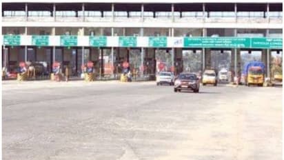 'പന്നിയങ്കരയില് പുതുക്കിയ ടോള് പിരിക്കരുത്'; കൂട്ടിയ ടോള് ഈടാക്കുന്നത് ഹൈക്കോടതി തടഞ്ഞു