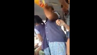 বাসের মধ্যেই স্কুল ছাত্রীদের দেদার মদ্যপান, ভাইরাল ভিডিওটি লজ্জা দেবে আপনাকেও 