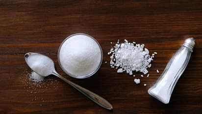 অশুভ বার্তা নিয়ে আসে ৫টি জিনিস হাত থেকে পড়ে গেলে, ইঙ্গিত দেয় ভয়ঙ্কর আর্থিক ক্ষতির