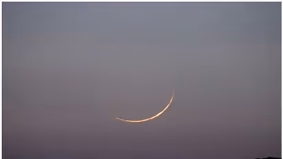 ഞായറാഴ്ച വൈകുന്നേരം മാസപ്പിറവി നിരീക്ഷിക്കാന് സൗദി അധികൃതരുടെ നിര്ദേശം