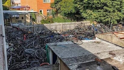 500 stolen bicycles : മോഷ്ടിച്ച് കുന്നുകൂട്ടിയത് 500 -ലധികം സൈക്കിളുകൾ, ഇയാളെ കുടുക്കിയത് ഗൂഗിൾ എർത്ത്