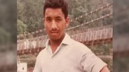 অজয় সিং বিস্ত থেকে কীভাবে হলেন আজকের যোগী আদিত্যনাথ - অজানা কাহিনি, অদেখা ছবি