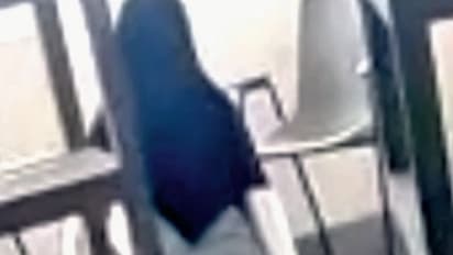 सागर विश्वविद्यालय में छात्रा ने हिजाब पहनकर क्लास रूम में पढ़ी नमाज, वीडियो से मप्र में मचा हंडकंप