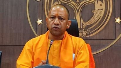 தமிழகம் வருகிறார் யோகி ஆதித்யநாத்..? திமுகவை சுற்றுபோடும் பாஜக.