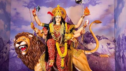 Chaitra Navratri 2022: नवरात्रि में बनेगा ग्रहों का खास योग, देवी का वाहन घोड़ा होने से मिलेंगे शुभ फल