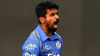 IPL 2022 : വിക്കറ്റ് വലിച്ചെറിഞ്ഞ് റിഷഭ് പന്ത്; മുംബൈക്കെതിരെ വിജയലക്ഷ്യം പിന്തുടരുന്ന ഡല്ഹിക്ക് തകര്ച്ച