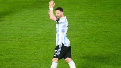 Argentina coach urges fans to enjoy Messi now and not worry about retirement