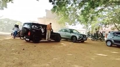 ബുള്ളറ്റില് പെണ്കുട്ടികള്, ജീപ്പിലും കാറിലും ആണ്കുട്ടികള്; പനമരത്തും 'സെന്റ് ഓഫ് റേസിംഗ്'