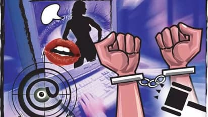 நீங்க என்னோட புருஷன் இல்லையா..? இன்ஸ்டாவில் சிக்கிய ஆன்டியை வச்சு செய்த இளைஞன்..!