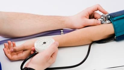 Hypertension Causes : എപ്പോഴും ബിപി ഉയര്‍ന്നിരിക്കുന്നത് എന്തുകൊണ്ട്?