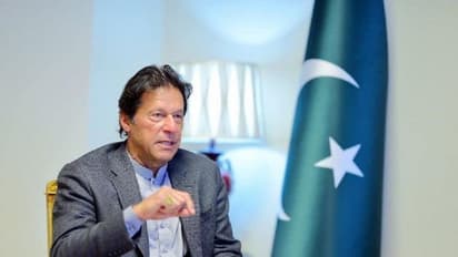 பதவியை தக்க வைப்பாரா பாக்.பிரதமர் இம்ரான் கான்..? நம்பிக்கை இல்லா தீர்மானம் தாக்கல்..