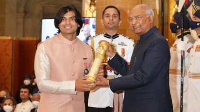 Padma Award 2022: टोक्यो ओलंपिक गेम्स के गोल्ड मेडलिस्ट नीरज चोपड़ा को मिला बड़ा सम्मान