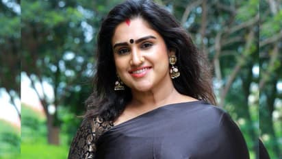 பிக்பாஸ் வீட்டில் வனிதா விஜயகுமார் மகள் ஜோவிகா! இன்ஸ்டா பதிவால் எழுந்த சந்தேகம்.. வைரலாகும் புகைப்படம்!