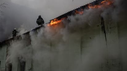 Ukraine war: റഷ്യക്കാരുടെ ബിയര്‍ കുടിയും മുട്ടും; കാൾസ്ബർഗും ഹൈനെക്കനും റഷ്യ വിട്ടു